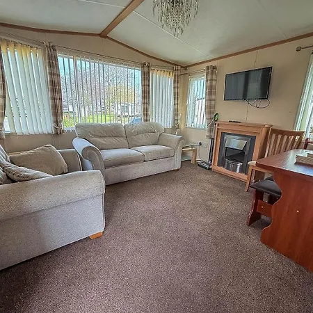 6 Berth, Wheelchair Adapted Caravan At Southview Holiday Park Ref 33084S Skegness Exterior photo