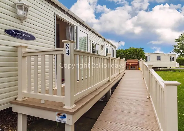 6 Berth, Wheelchair Adapted Caravan At Southview Holiday Park Ref 33084S